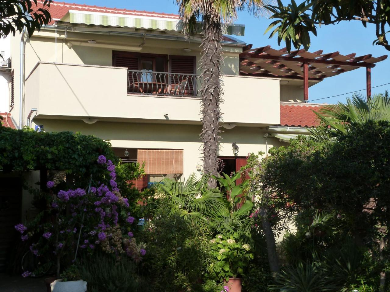 Apartments Eva Sukošan Exterior foto